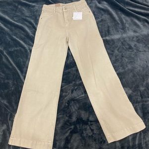 Amaryllis x Tayshia Laguna Denim